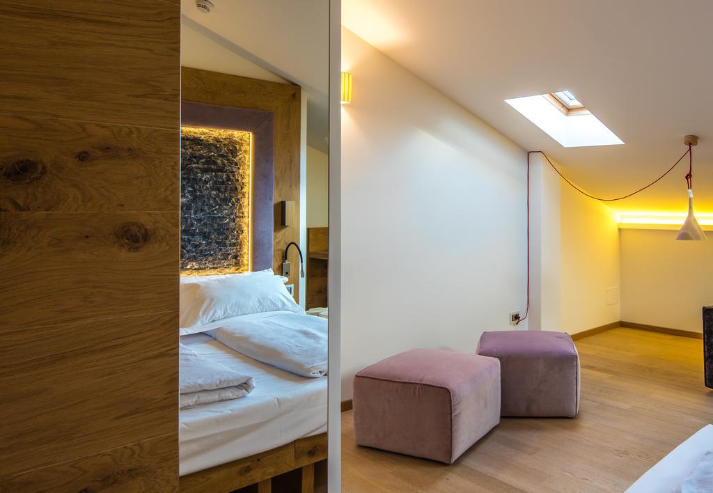 Albergo Caffe Centrale เมซโซโคโรนา ห้อง รูปภาพ